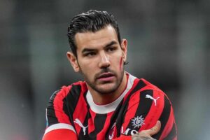 Calciomercato, il colpo Theo Hernandez è in chiusura