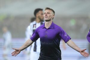 Gudmundsson esulta
