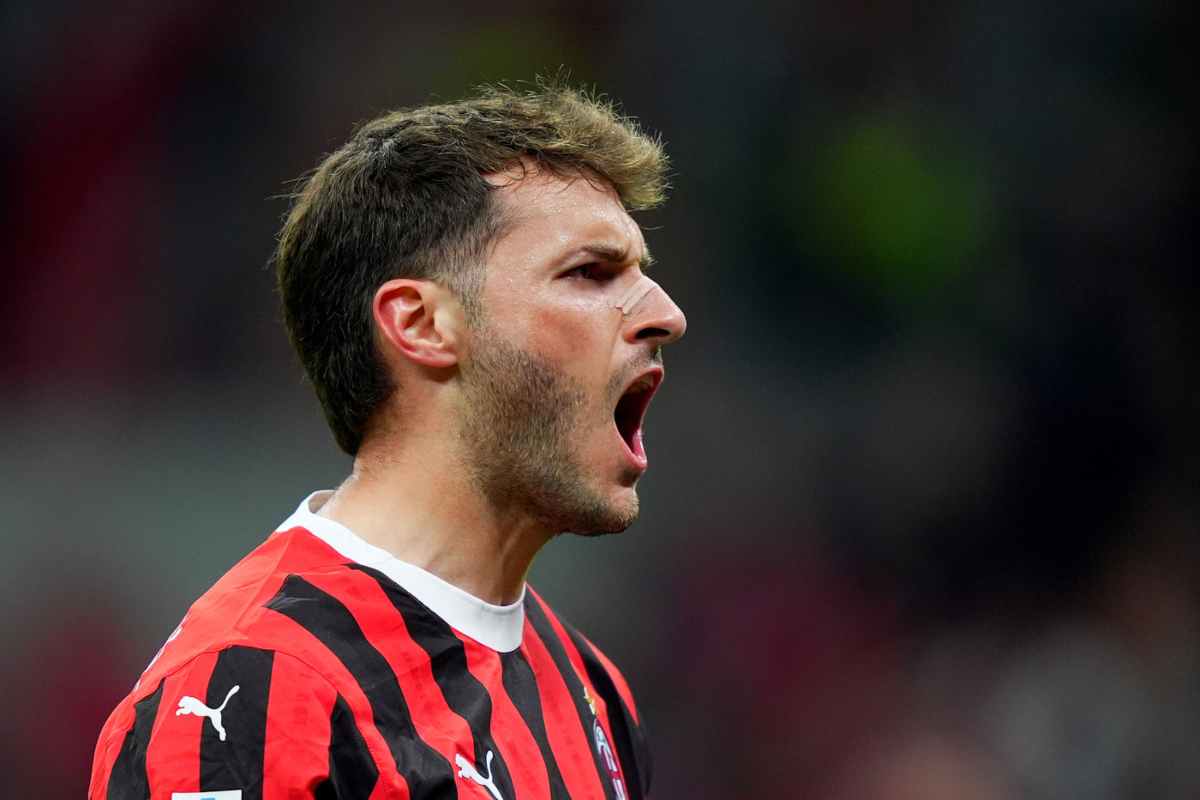 Santiago Gimenez, la possibile destinazione in Serie A