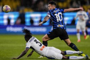 Kossounou Lautaro Martinez