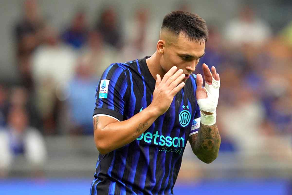Lautaro si dispera in campo