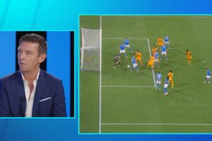 Rigore Napoli Beukema VAR