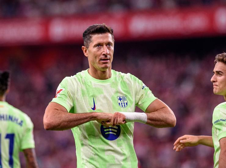 Lewandowski esulta dopo una rete