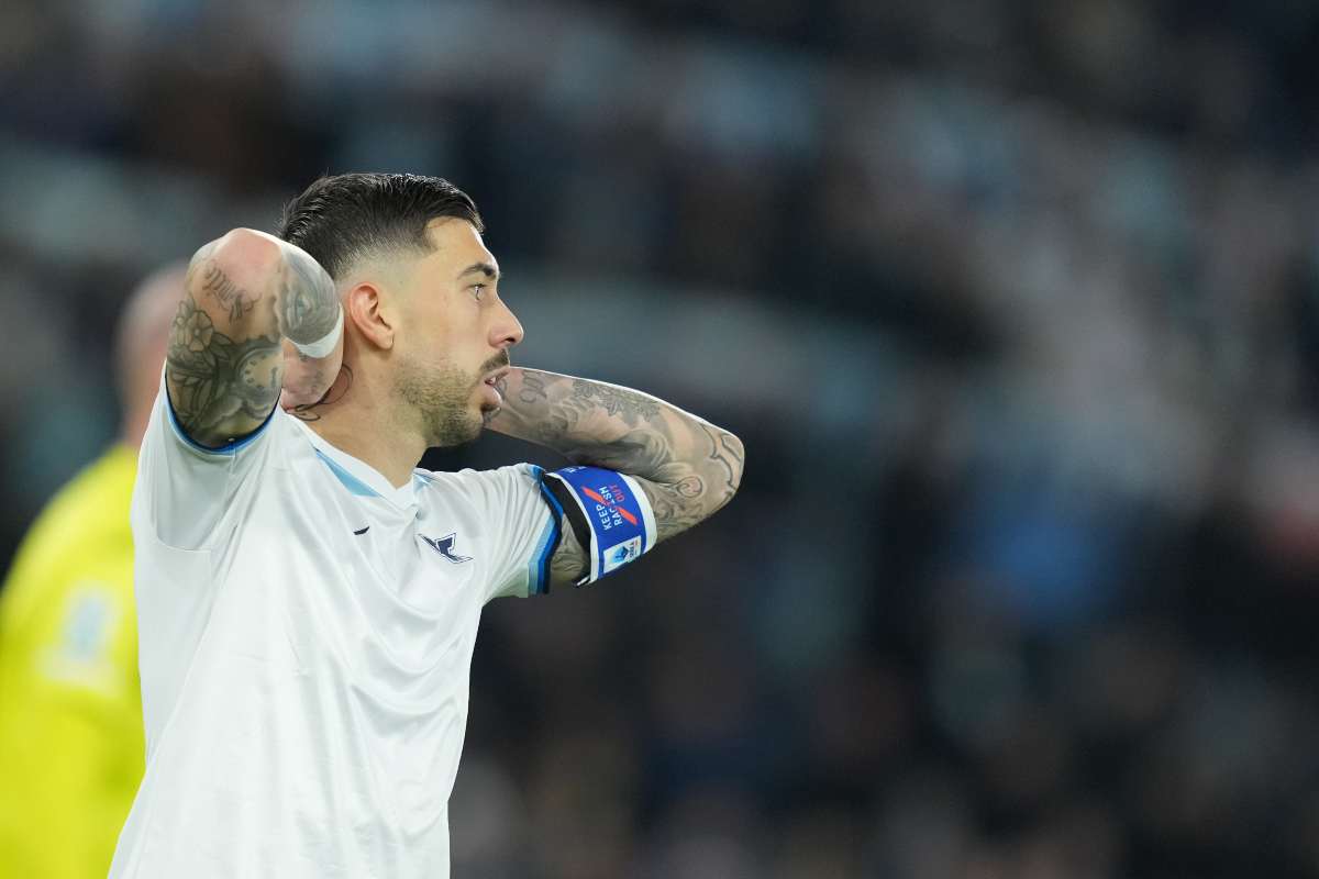 Zaccagni con le mani in testa